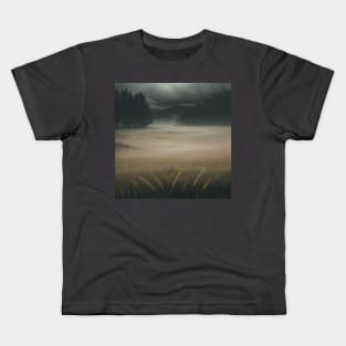 Mist rolling in over the moors Kids T-Shirt